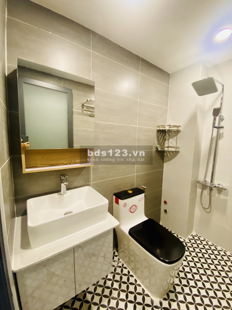 Bán nhà Hẻm Xe Hơi Đồng Nai, Phường 2, Tân Bình, 53.5m2, 4 Tầng, 4PN, chỉ 6.655 tỷ.