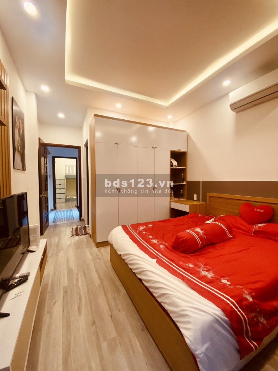 Bán nhà Hẻm Xe Hơi Đồng Nai, Phường 2, Tân Bình, 53.5m2, 4 Tầng, 4PN, chỉ 6.655 tỷ.
