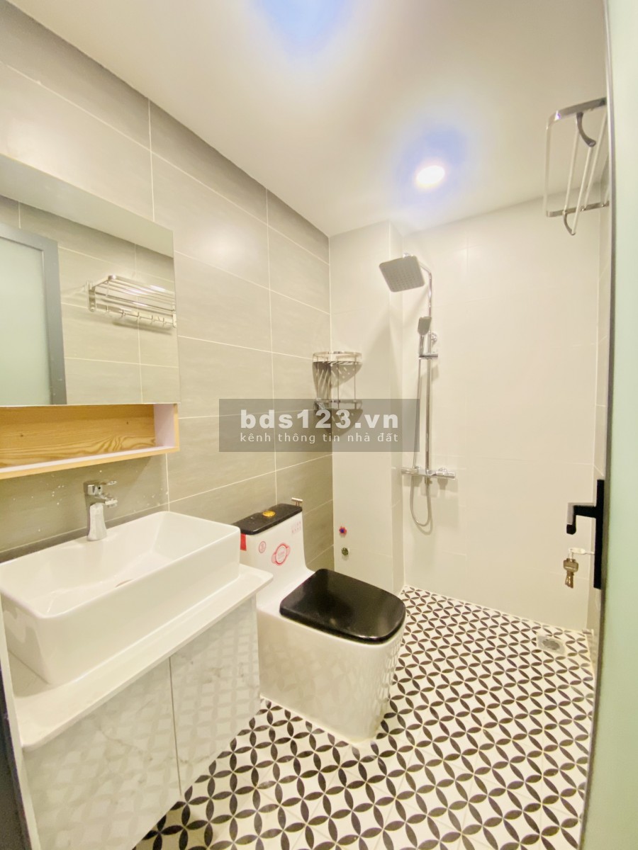 Bán nhà Hẻm Xe Hơi Đồng Nai, Phường 2, Tân Bình, 53.5m2, 4 Tầng, 4PN, chỉ 6.655 tỷ.