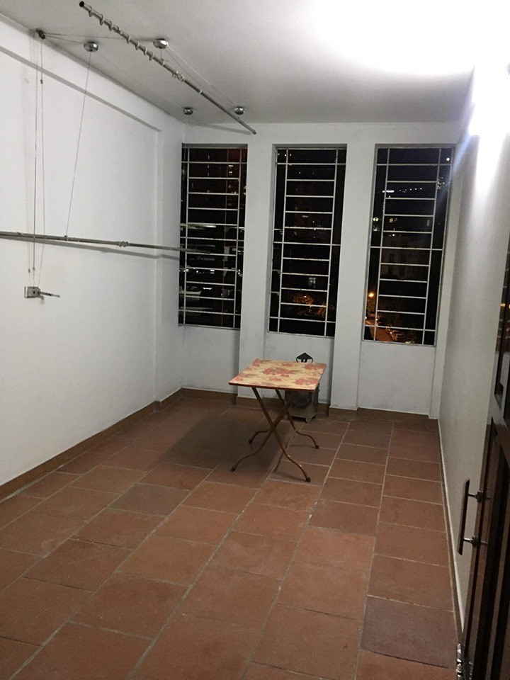 Kinh doanh đỉnh Ô tô Nhà đẹp Nguyễn Chánh 40m2 Nhỉnh 8 tỷ