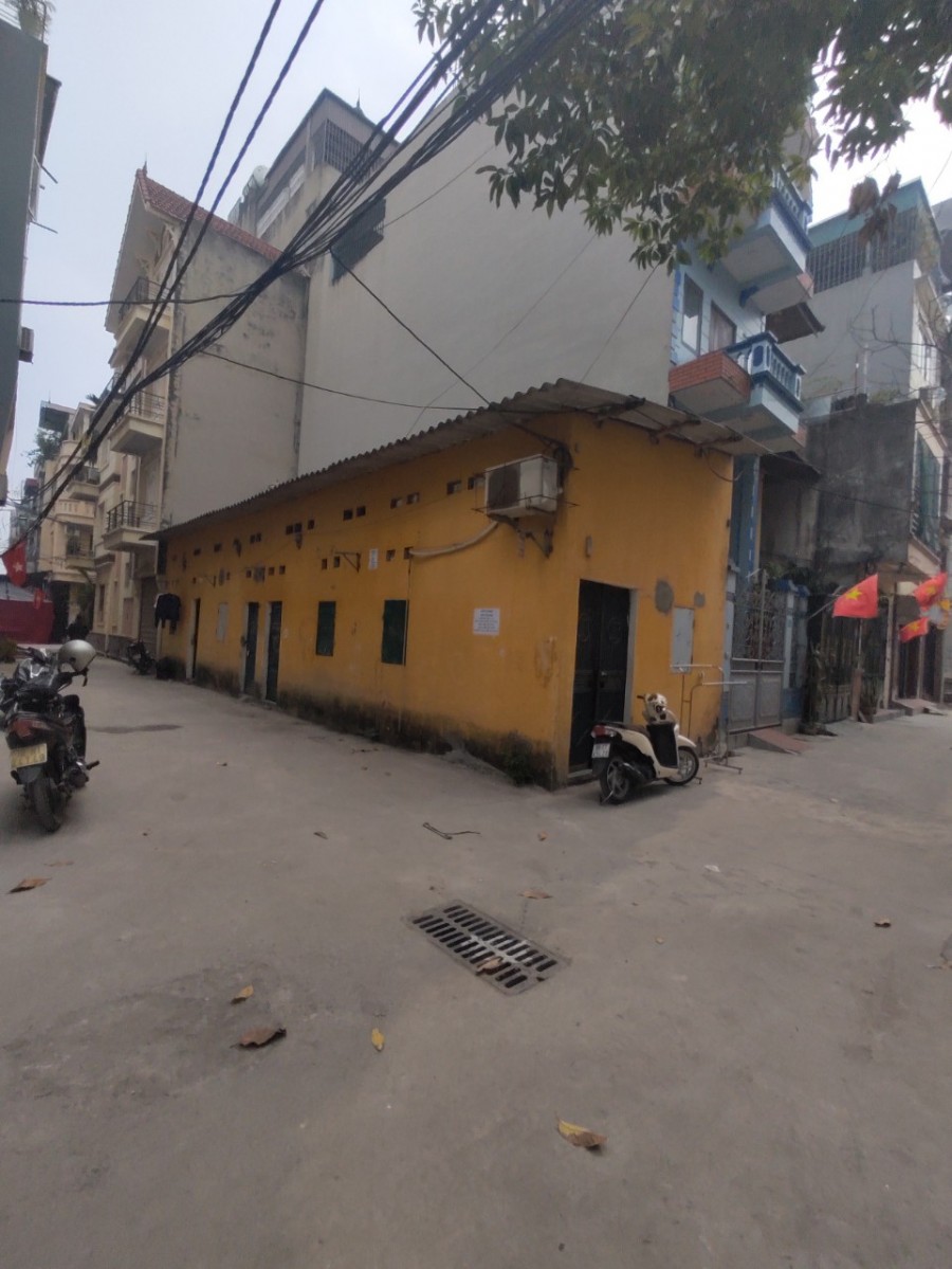 Kinh doanh đỉnh Ô tô Nhà đẹp Nguyễn Chánh 40m2 Nhỉnh 8 tỷ