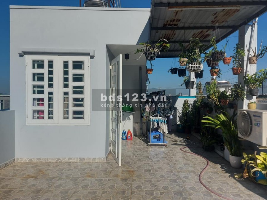 Bán gấp nhà mới hẻm xe hơi 3 tầng Thạnh Lộc Q12 chỉ hơn 3 tỷ