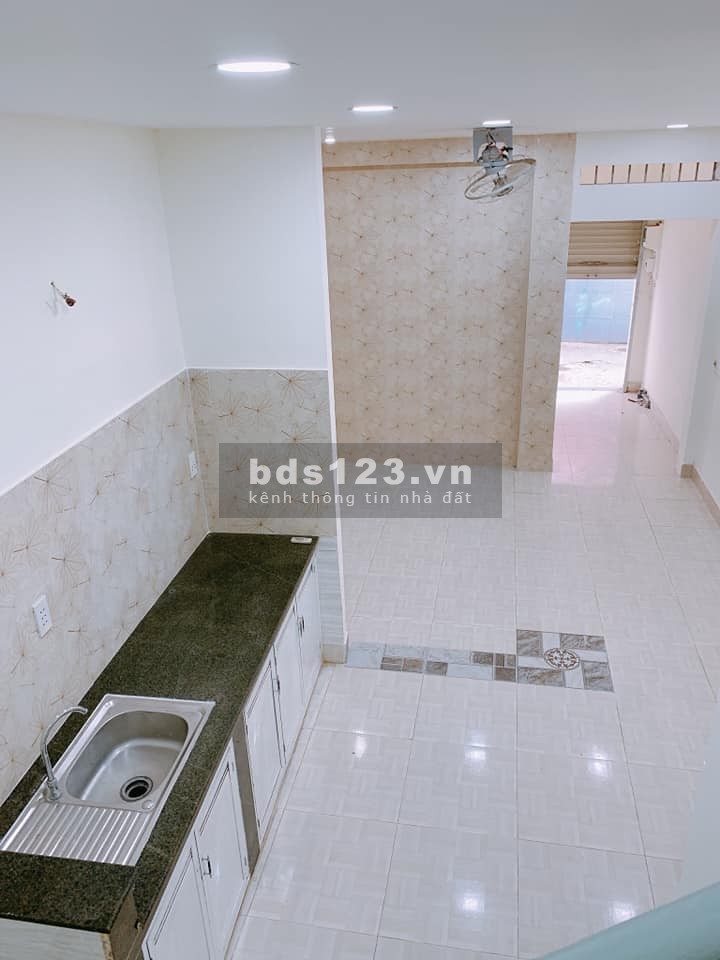 Bán gấp nhà P4 Phú Nhuận hẻm to vật vã 3.5 tỷ