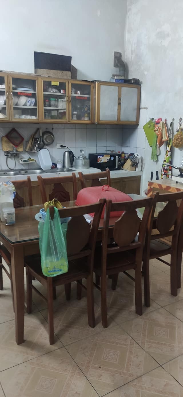Bán đất tặng nhà Cấp 4 Khuất Duy Tiến, phân lô, ô tô tránh DT 110 m2, 3T, MT 7.6M, giá 23 tỷ