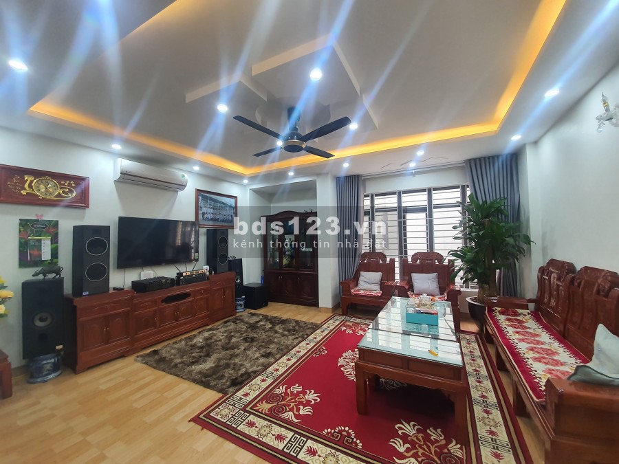 NHÀ MỚI SIÊU ĐẸP CÓ 102 - TẶNG FULL NỘI THẤT. Diện tích 60m, 5 Tầng, Giá nhỉnh 5 tỷ
