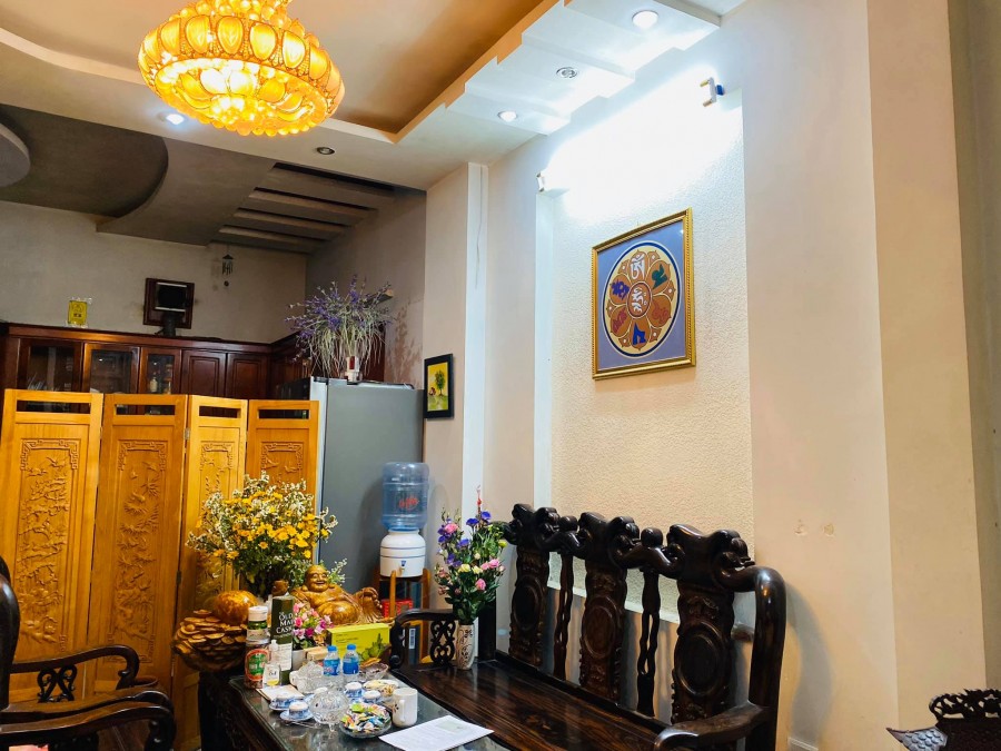 Chính chủ bán nhà ĐỘI CẤN, Ba ĐÌnh, Cách Lotte và Metropolist 5p xe máy, Tiện ích xung quanh bán kính 100m
