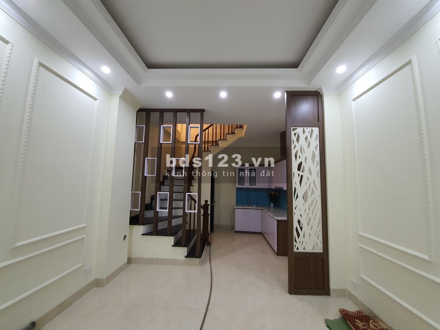 Bán nhà ngõ Xuân Phương cạnh Hateco Group 30m2 x 5 tầng, hoàn thiện 2.8tỷ