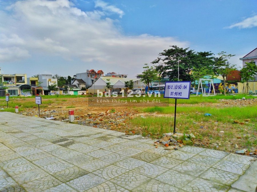 BÁN 90M2 ĐẤT PHÙ HỢP MỞ VĂN PHÒNG CÔNG TY, KINH DOANH, XÂY NHÀ Ở NGAY TRUNG TÂM TP. ĐÀ NẴNG