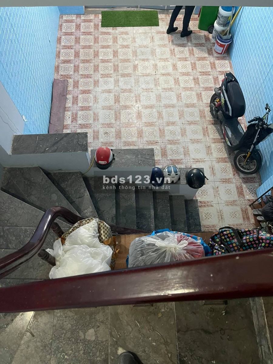 BÁN NHÀ TRẦN THÁI TÔNG CẦU GIẤY. DÒNG TIỀN 20TR/THÁNG, GIÁ 4.45 TỶ