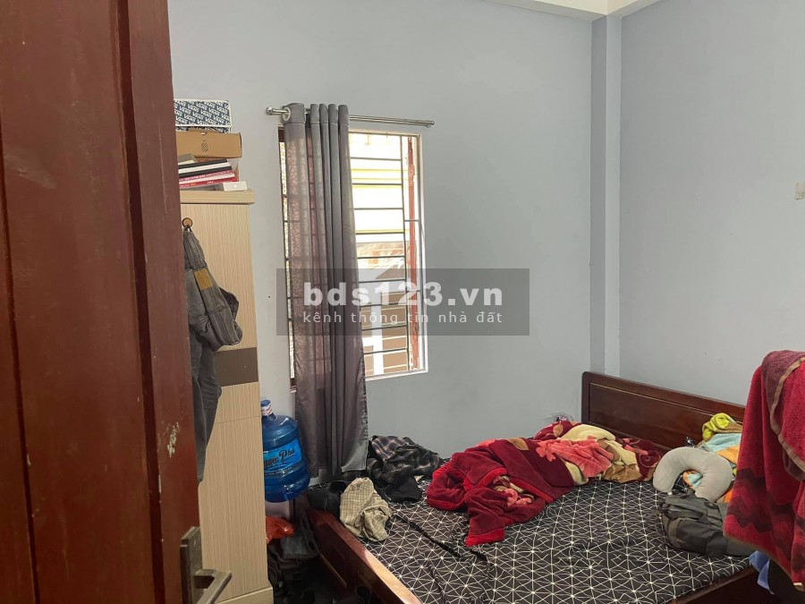 BÁN NHÀ TRẦN THÁI TÔNG CẦU GIẤY. DÒNG TIỀN 20TR/THÁNG, GIÁ 4.45 TỶ