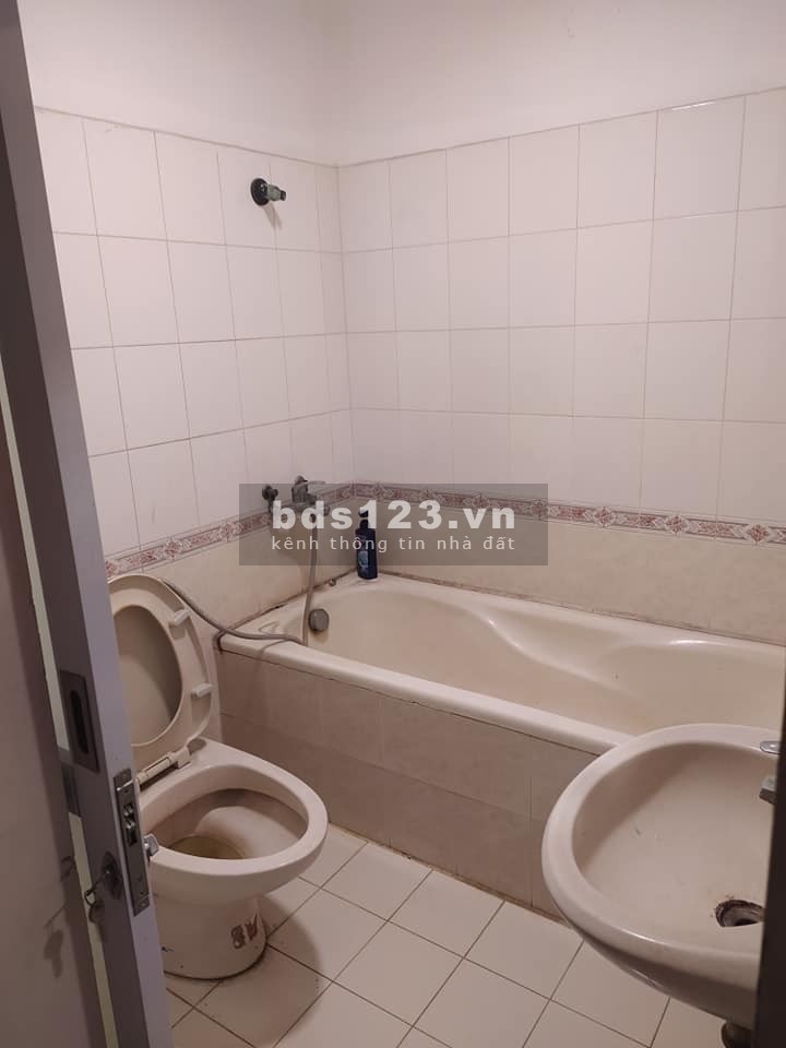 50M RA PHỐ ĐÀO TẤN-NGÕ THÔNG-Ô TÔ ĐỖ CỬA-KINH DOANH VĂN PHÒNG-GIA CHỈ NHỈNH 5 TỶ.