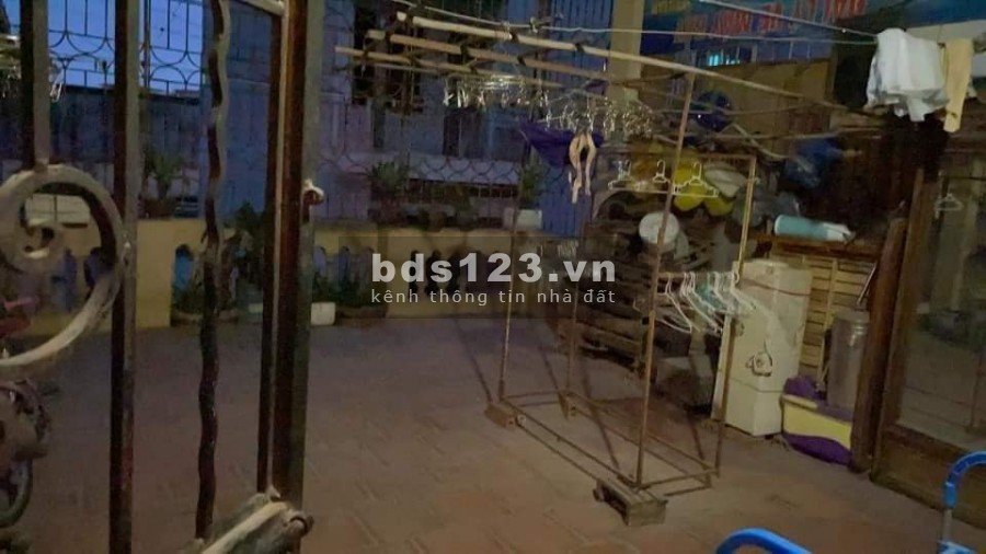 BÁN GẤP NHÀ NGỌC HỒI, THANH TRÌ. 55m2x 5m mặt tiền 3 tầng nhĩnh 5 tỉ