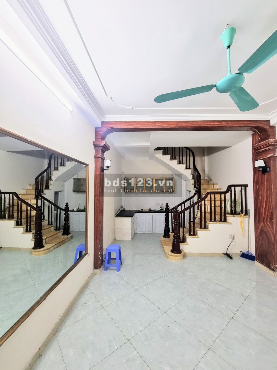 CỔ NHUẾ 31M2 x 5 TẦNG GIÁ KHÓ TIN CHỈ 2.55 TỶ NHÀ ĐẸP Ở NGAY GẦN Ô TÔ Ở hoặc ĐẦU TƯ TUYỆT VỜI