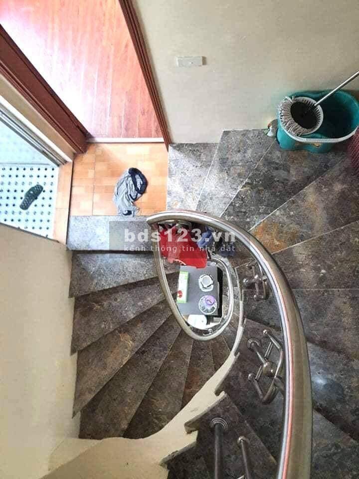 BÁN NHÀ Gốc Đề - HOÀNG MAI. Dt 22M2. GIÁ 3.4 TỶ