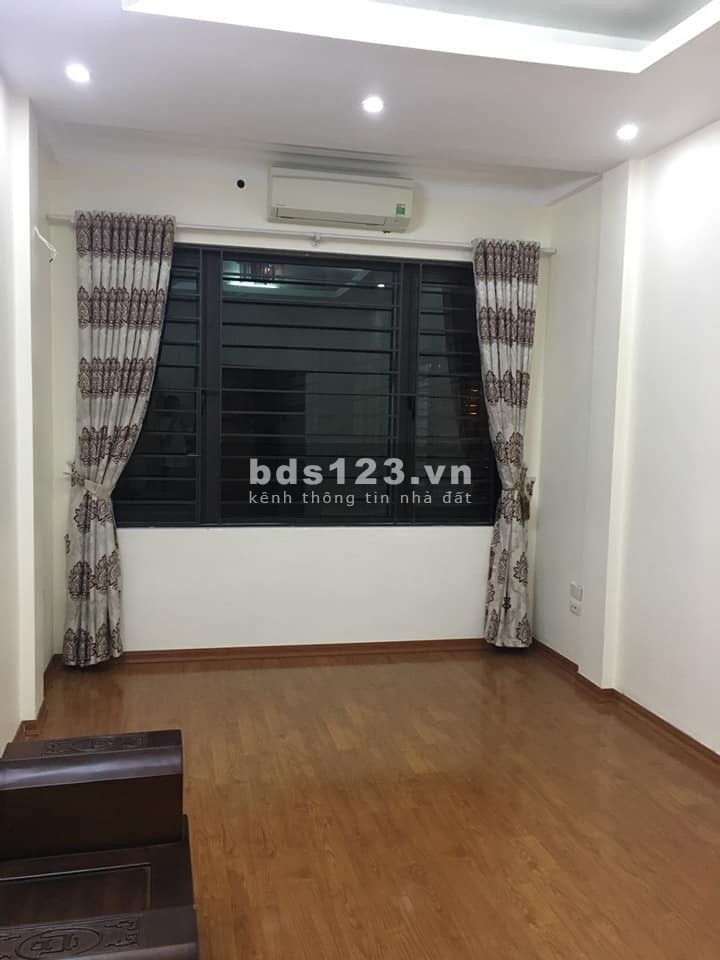 Bán nhà Nguyễn Văn Trỗi. Nhà mặt phố oto tránh kinh doanh đỉnh