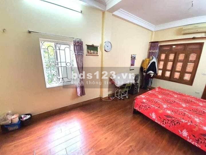 BÁN NHÀ Gốc Đề - HOÀNG MAI. Dt 22M2. GIÁ 3.4 TỶ