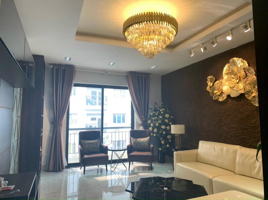 BÁN SIÊU PHẨM HOÀNG CẦU, ĐỐNG ĐA, 7 TẦNG THANG MÁY, 3 Ô TÔ TRÁNH, TIỆN ÍCH NGẬP TRÀN, 29 TỶ.