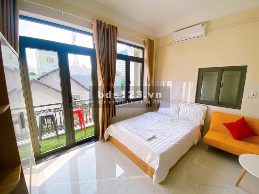Căn hộ Mới 100% Tiện Nghi Bankol Thoáng 30m2 Ngay CV Bầu Cát, Tân Bình