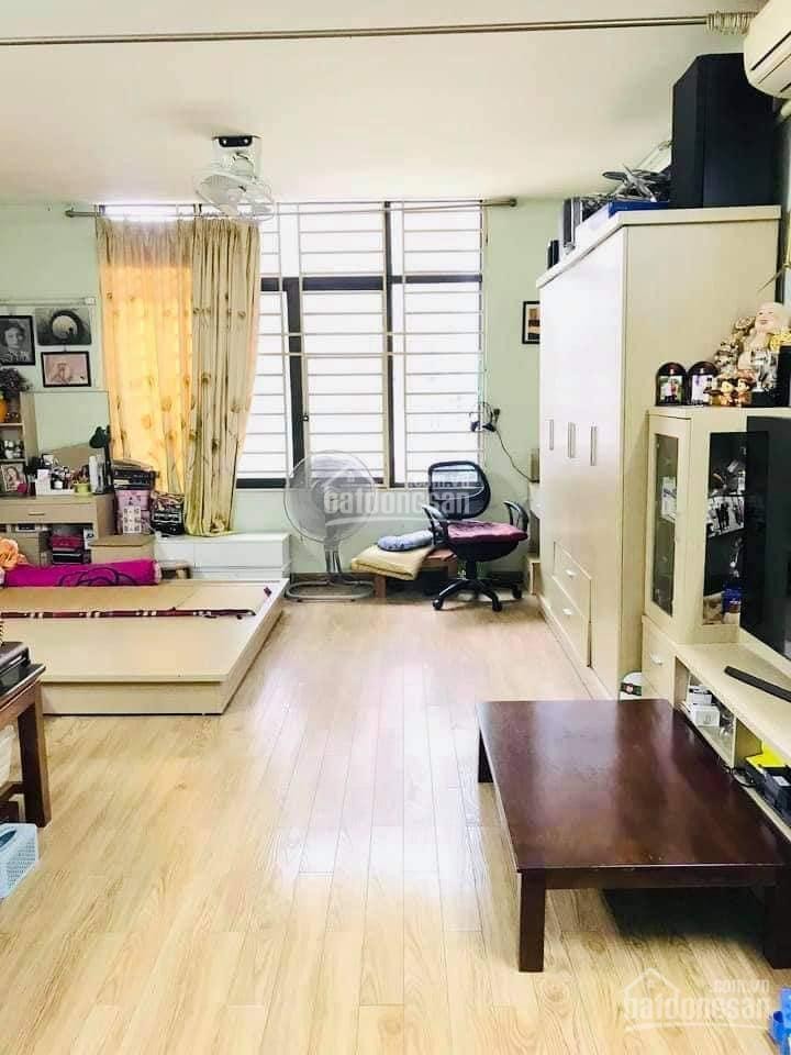 Cần bán nhà ngõ 58 Trần Bình, DT 51m2, mặt tiền 3,5m. 5 tầng đẹp, giá chỉ 4,5 tỷ