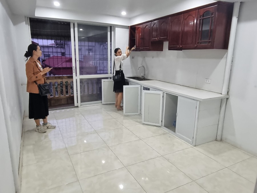 MẶT BẰNG CHO THUÊ 330 BÙI XƯƠNG TRẠCH - THANH XUÂN - HÀ NỘI FREE THÁNG 4/2021