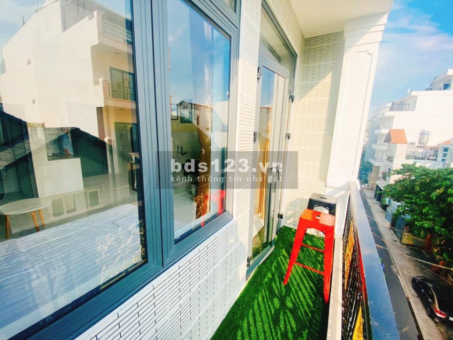Căn hộ Mới 100% Tiện Nghi Bankol Thoáng 30m2 Ngay CV Bầu Cát, Tân Bình