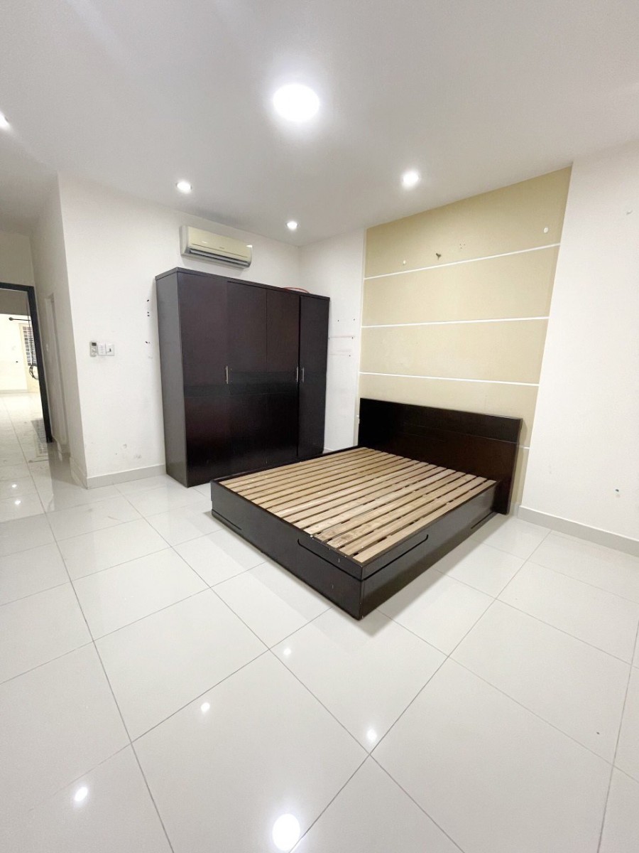 Nhà Bán: Mặt tiền đường nội bộ Cao Lỗ Phường 4 Quận 8