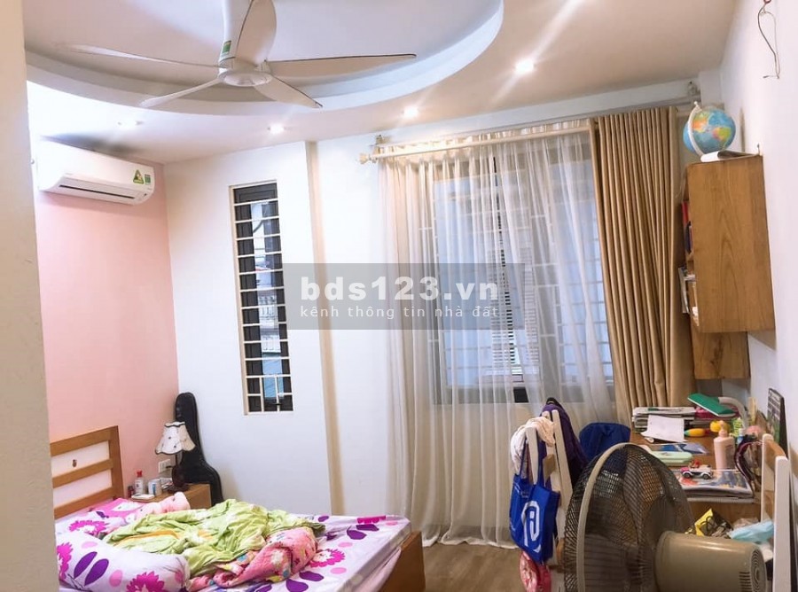 Bán nhà Nguyễn Sơn-Long Biên 45m2*5T-30m ra ô tô tránh-Ngõ thông-Nội thất cực đỉnh