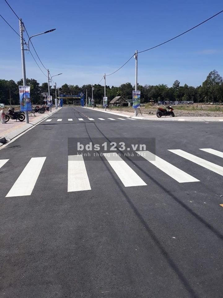 BÁN ĐẤT NẰM NGAY QL13 CÁCH TTHC BÀU BÀNG 1KM