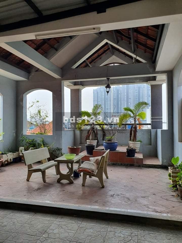 Bán gấp nhà mặt tiền 6m, Khu VIP Q7, P. Tân Phong, đường 16m, 135m2, 5 lầu, chỉ 20,9 tỷ!