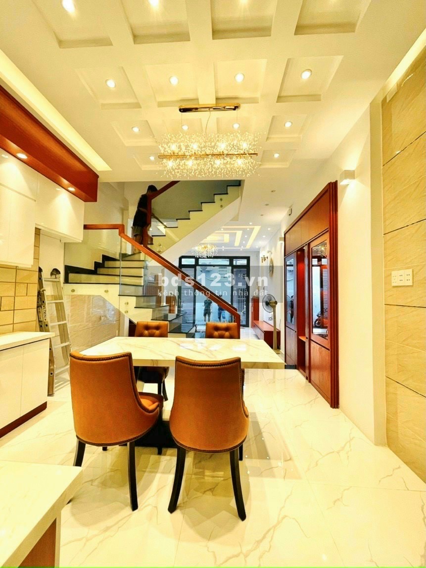 Bán nhà phố đẹp Đường Quang Trung, phường 10, Quận Gò vấp, Hồ Chí Minh