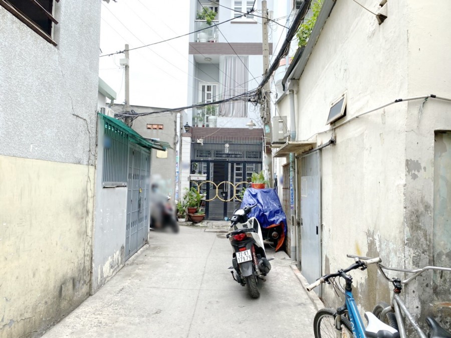 Nhà 40m2/lửng/lầu hẻm 287 Âu Dương Lân P2 Q8