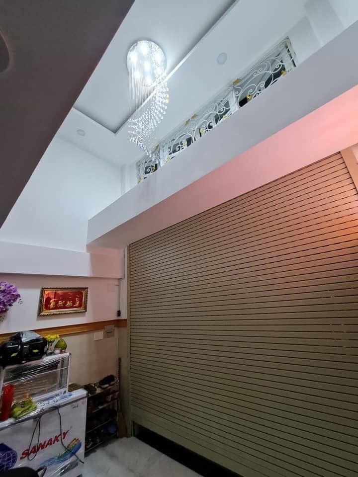 Bán nhà Bình Thạnh ngay chợ bà chiểu Sát Quận 1 59M2 8.2 TỶ