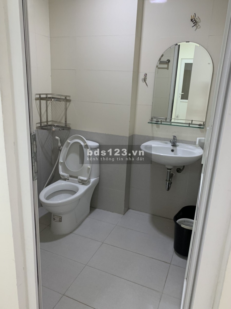 Cần bán căn hộ Linh Tây Thủ Đức sổ hồng vĩnh viễn giá 2.3 tỷ bao hết LH: 0985.000.521