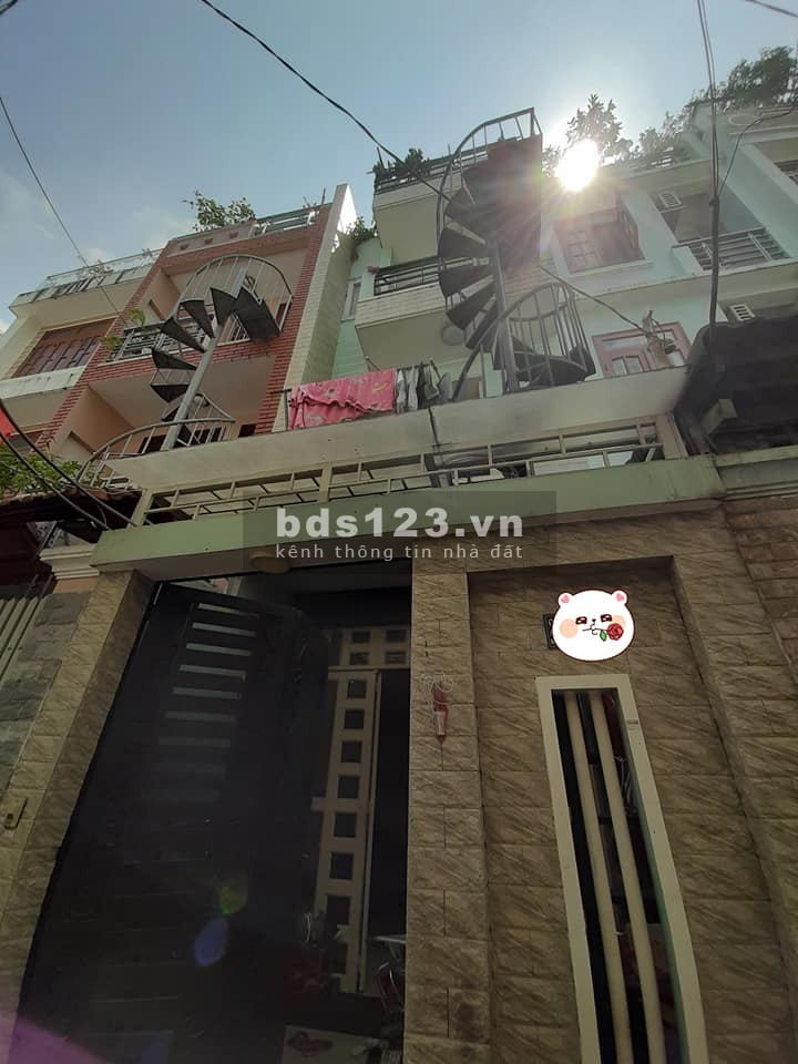 Bán Nhà , NGUYỄN TRÃI, Q.1, 44m2, 4Tầng, Hẻm Thông, 7PN,Vừa Ở Vừa Cho Thuê, 8Tỷ TL