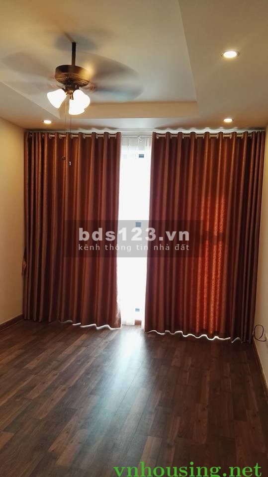 Cần bán căn hộ chung cư Imperia Garden 2Pn 70m2 đồ cơ bản.Giá: 2.7tỷ