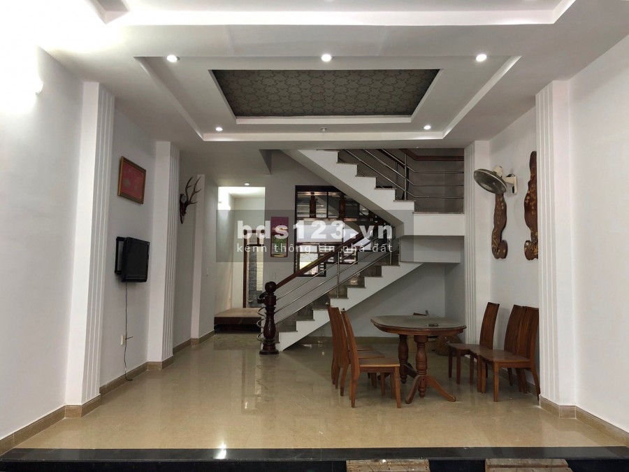 Nhà nguyên căn 5*18 gồm 4 tầng giá chỉ 20,5 triệu /tháng Lh 0938612666 ANH EM GROUP