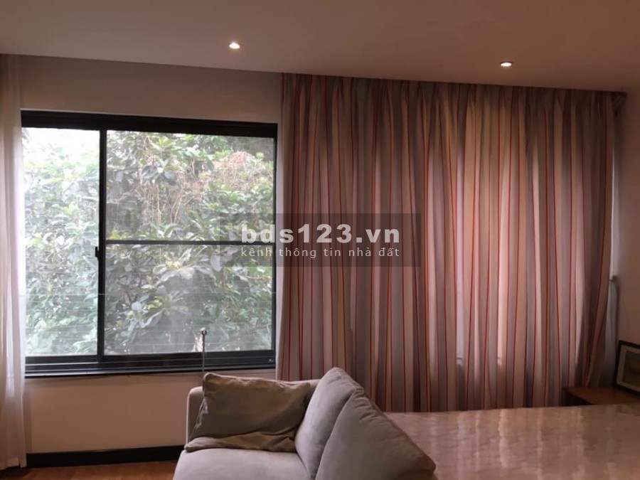 View hồ Tây, kinh doanh đỉnh, 3 thoáng, 8 tầng, 100m2, MT 6m, 24.5 tỷ lh 0968990560