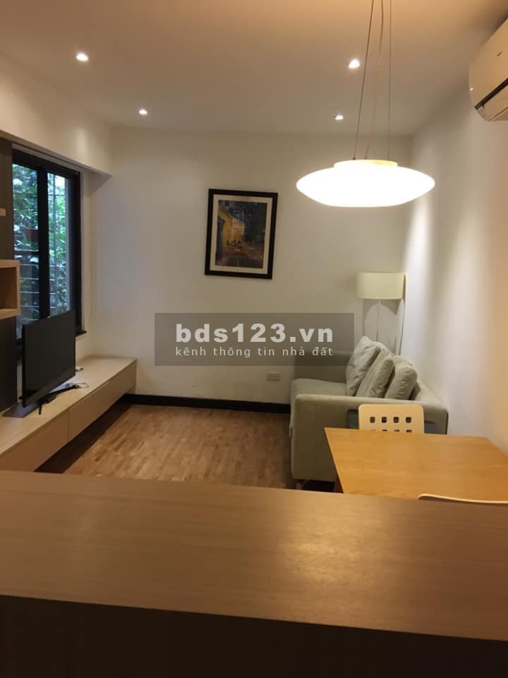 View hồ Tây, kinh doanh đỉnh, 3 thoáng, 8 tầng, 100m2, MT 6m, 24.5 tỷ lh 0968990560