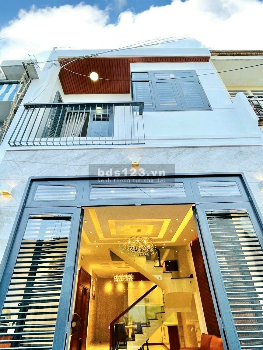 Bán nhà phố đẹp Đường Quang Trung, phường 10, Quận Gò vấp, Hồ Chí Minh