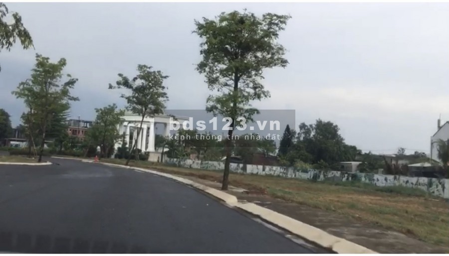 Chính chủ bán đất mt đinh đức thiện (five star eco) long an, giá 2,5tỷ dt 100m2 đường D1