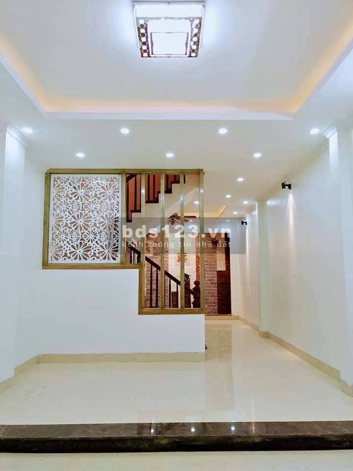 Bán Nhà Hẻm Xe Hơi Cách Mạng Tháng Tám, Tân Bình, 44m2, Giá Rẻ Chỉ 5 Tỷ 5
