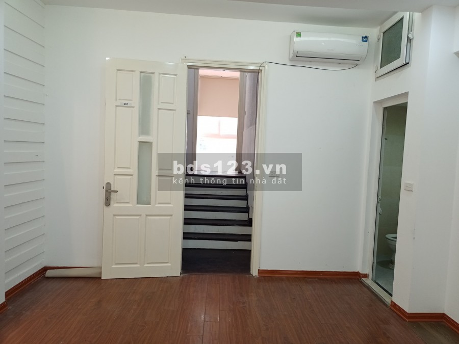 Bán nhà Đường Cầu Giấy, phân lô, ô tô, vỉa hè, 60m2 x 5 tầng, MT 5m, 12.5 tỷ