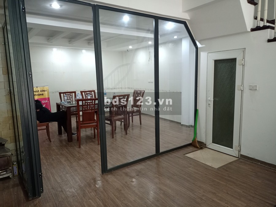 Bán nhà Đường Cầu Giấy, phân lô, ô tô, vỉa hè, 60m2 x 5 tầng, MT 5m, 12.5 tỷ