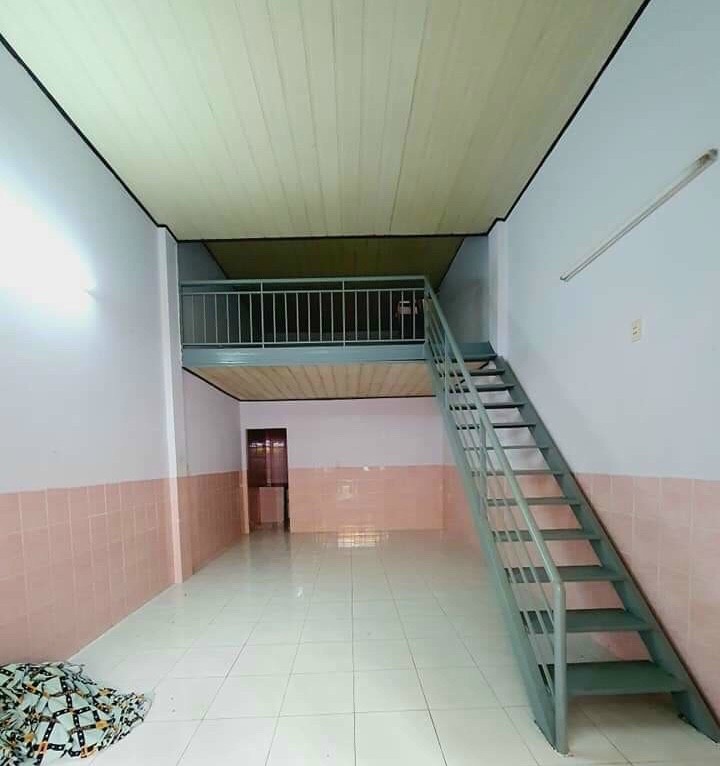 Bán gấp nhà riêng Phạm Văn Chiêu Gò Vấp 92m2 - 5 tỷ 98 thương lượng.