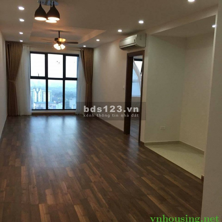 Cần bán căn hộ chung cư Imperia Garden 2Pn 70m2 đồ cơ bản.Giá: 2.7tỷ