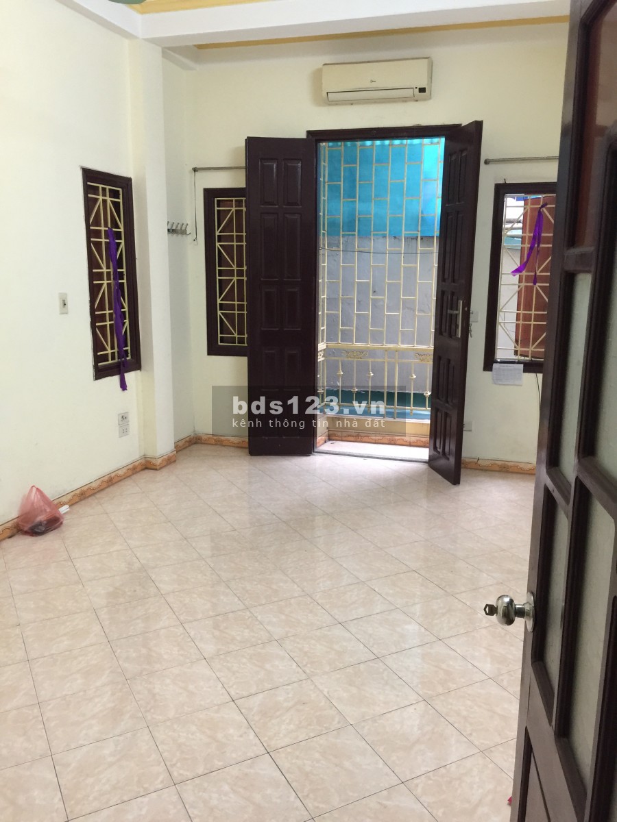 Chính chủ cần bán nhà 37 Ngõ 76 phố Chùa Quỳnh