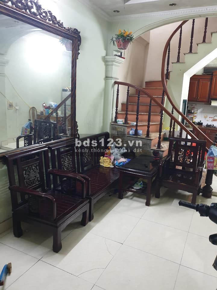 HOT NHÀ LĨNH NAM 30M2 X 3 TẦNG, SĐCC CHỈ 2.05 TỶ (có thương lượng)