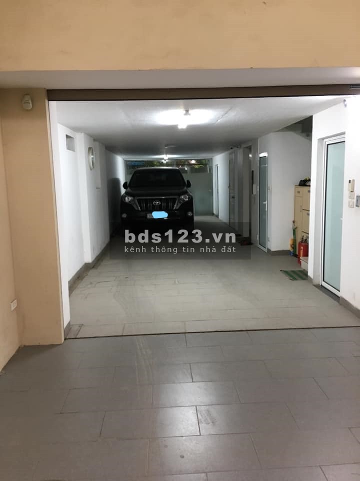 View hồ Tây, kinh doanh đỉnh, 3 thoáng, 8 tầng, 100m2, MT 6m, 24.5 tỷ lh 0968990560