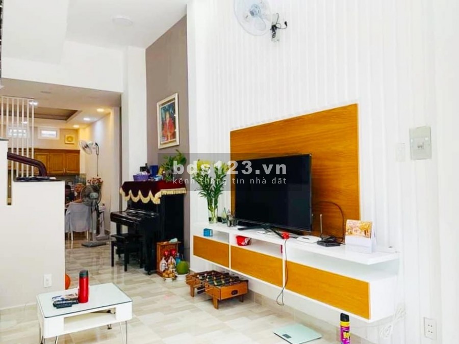 Bán nhà 4T HXT Phan Xích Long, 40m2 6PN 6WC Chỉ 7.65 Tỷ TL