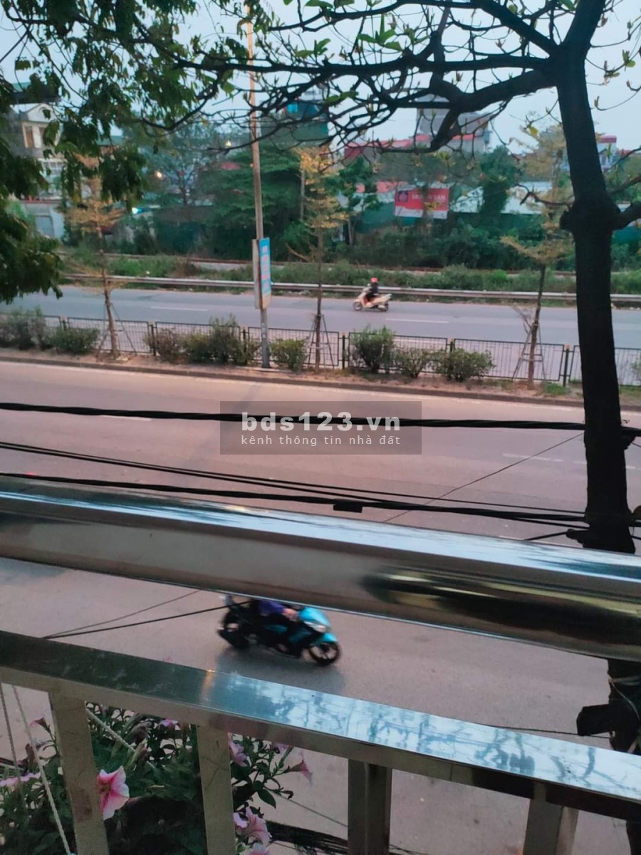 SIÊU HIẾM NHÀ MẶT PHỐ MẶT TIỀN 5M VỈA HÈ 4M 36M2 NHỈNH 3 TỶ